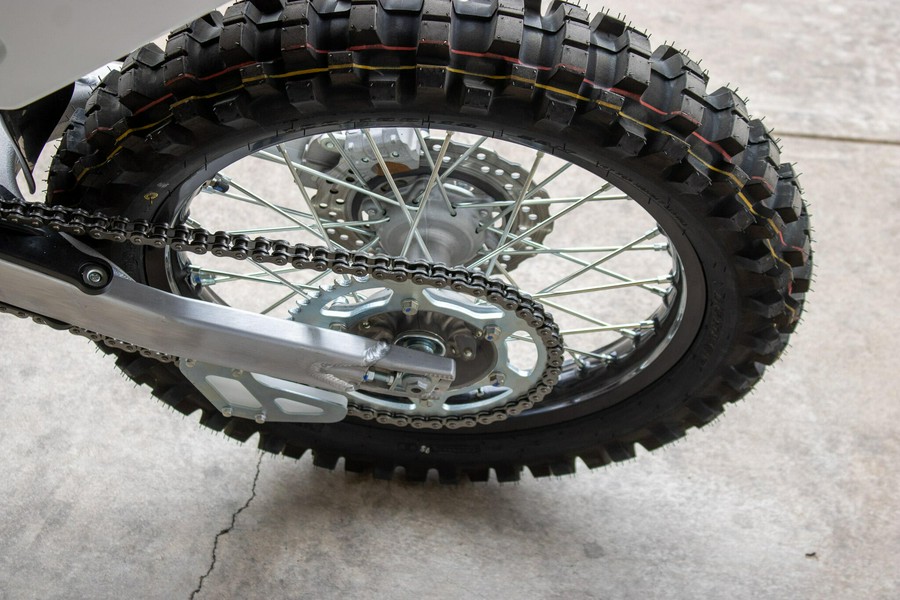 2026 KAWASAKI KLX230R