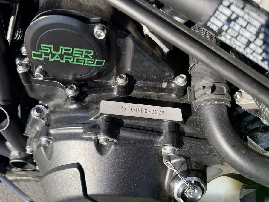 2022 Kawasaki Ninja H2® SX SE