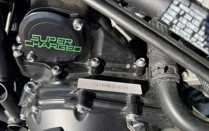 2022 Kawasaki Ninja H2® SX SE