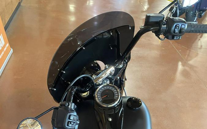 2026 Harley-Davidson Deadwood FLHD
