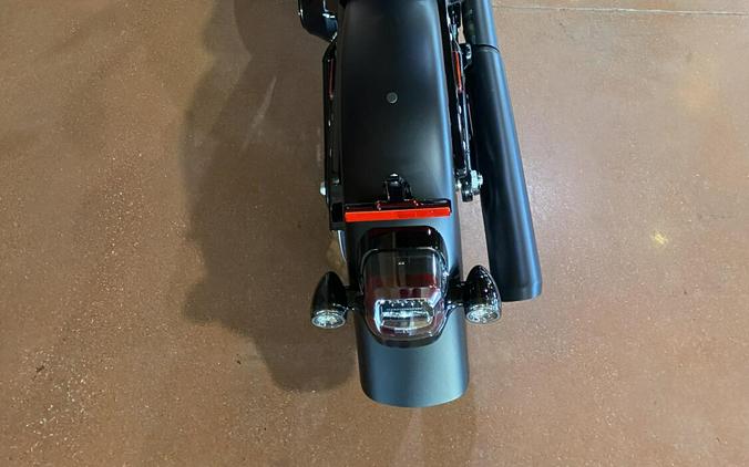 2026 Harley-Davidson Deadwood FLHD