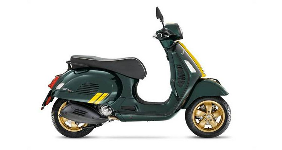 2022 Vespa GTS Super 300 Racing Sixties