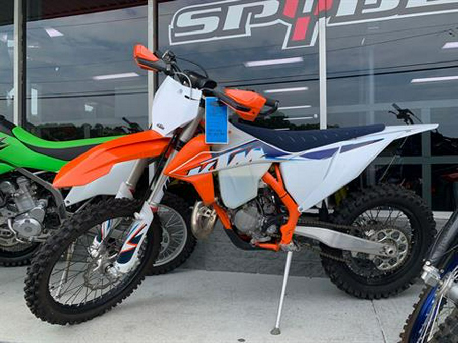 2022 KTM 125 XC