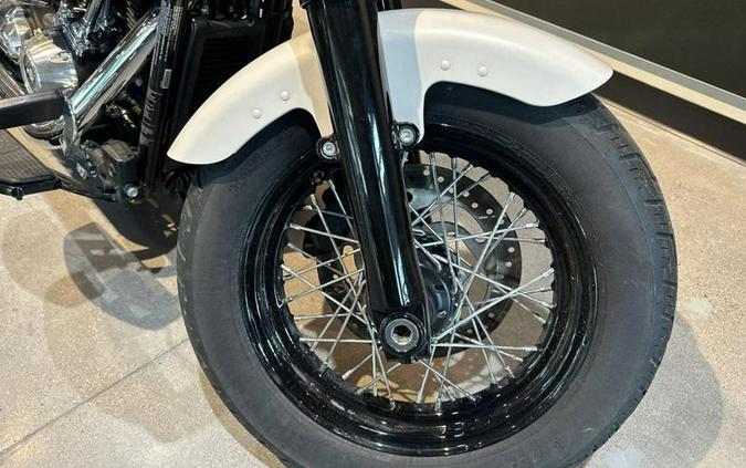 2018 Harley-Davidson® FLSL - Softail® Softail Slim®