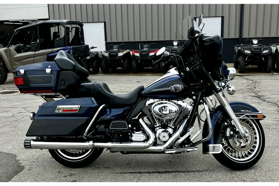 2012 Harley-Davidson® FLHTCU - Electra Glide Ultra Classic