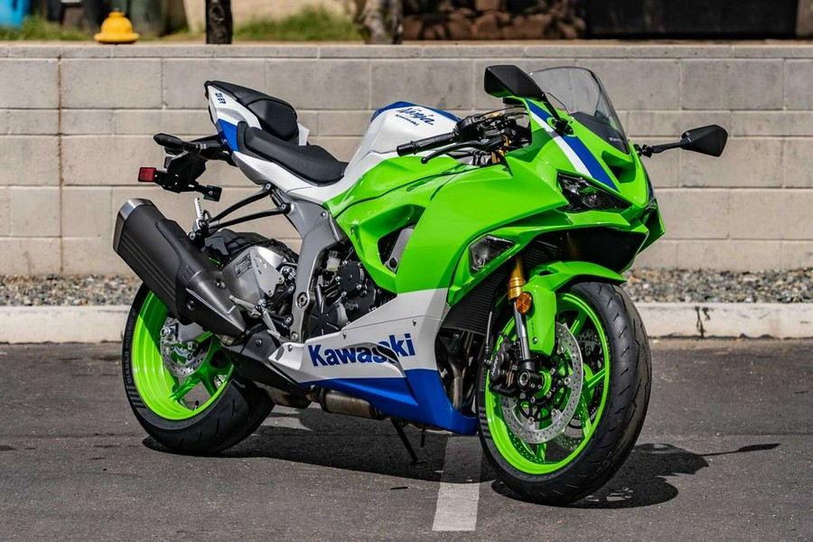 2024 Kawasaki Ninja® ZX™-6R 40th Anniversary Edition ABS