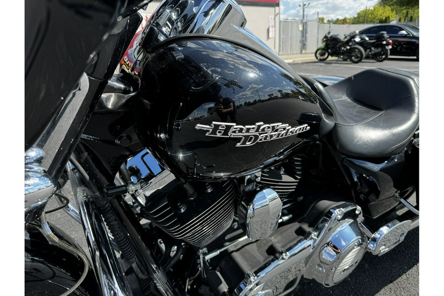 2013 Harley-Davidson® Street Glide Base