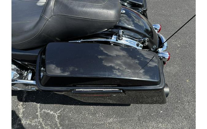 2013 Harley-Davidson® Street Glide Base