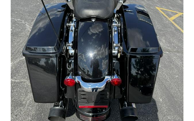 2013 Harley-Davidson® Street Glide Base