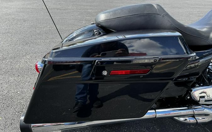 2013 Harley-Davidson Street Glide Base