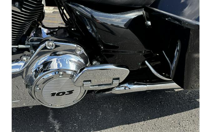 2013 Harley-Davidson® Street Glide Base