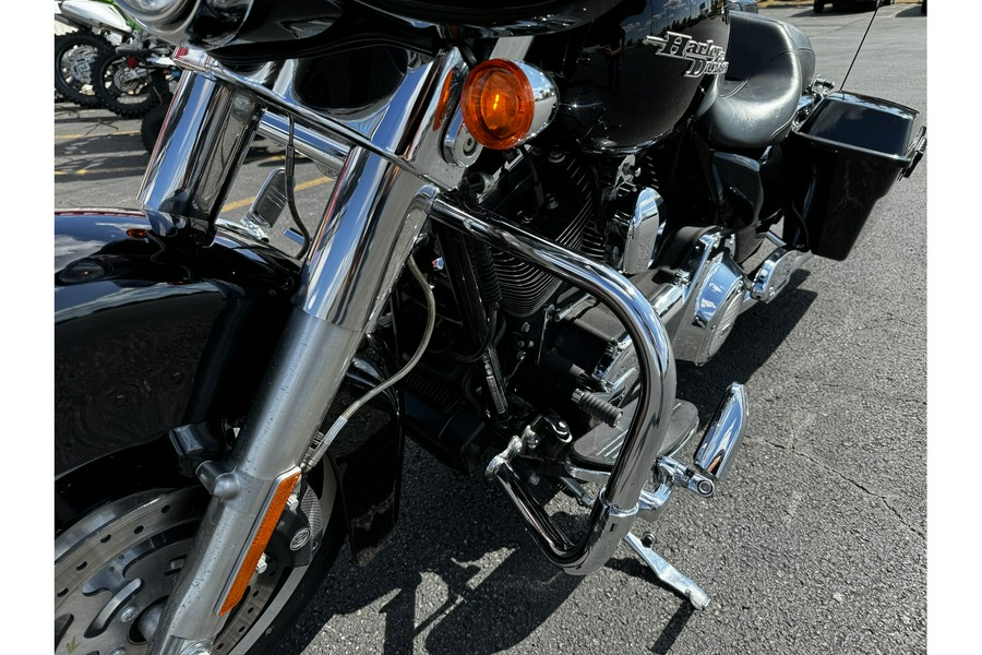 2013 Harley-Davidson® Street Glide Base