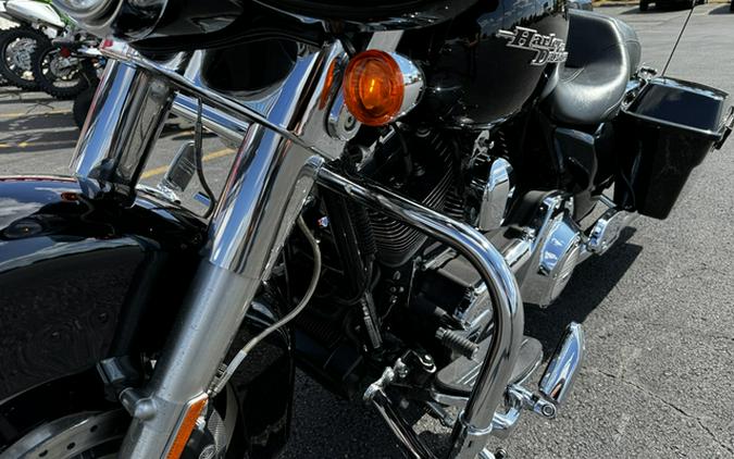 2013 Harley-Davidson Street Glide Base