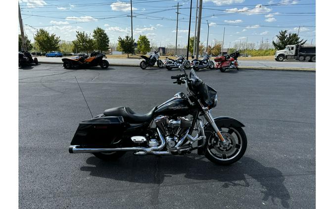 2013 Harley-Davidson® Street Glide Base