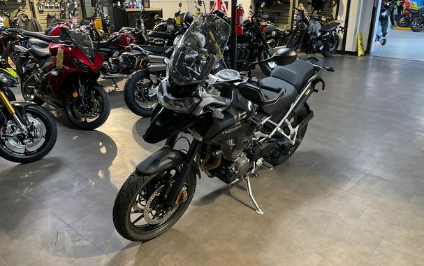 2025 Triumph Tiger 1200 GT Pro