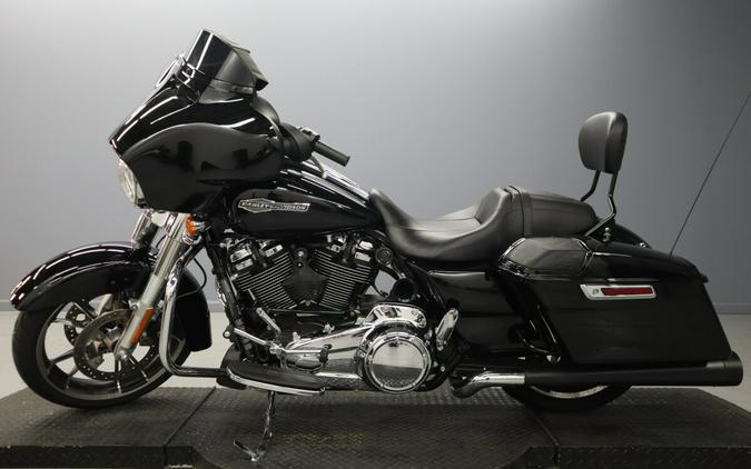 2022 Harley-Davidson Street Glide