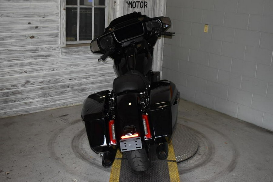 2025 Harley-Davidson® FLHX - Street Glide®