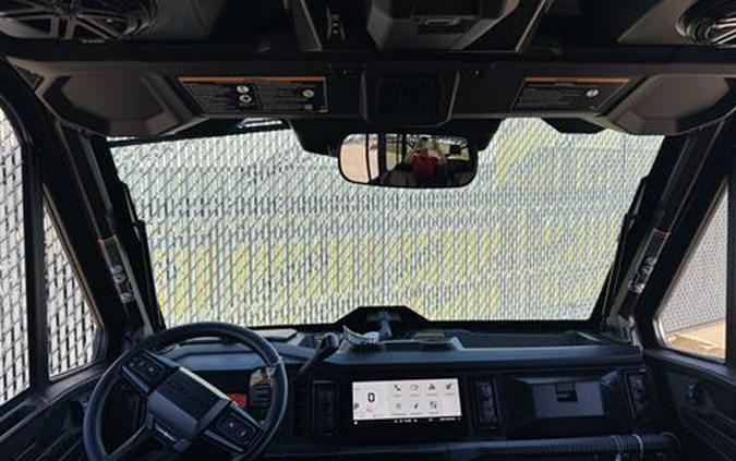 2026 Can-Am Defender MAX Lone Star CAB HD11