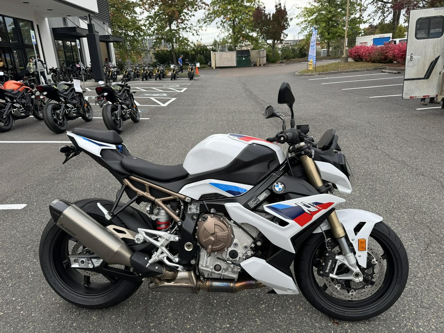 2023 BMW S 1000 R - LIGHT WHITE - SALE PENDING