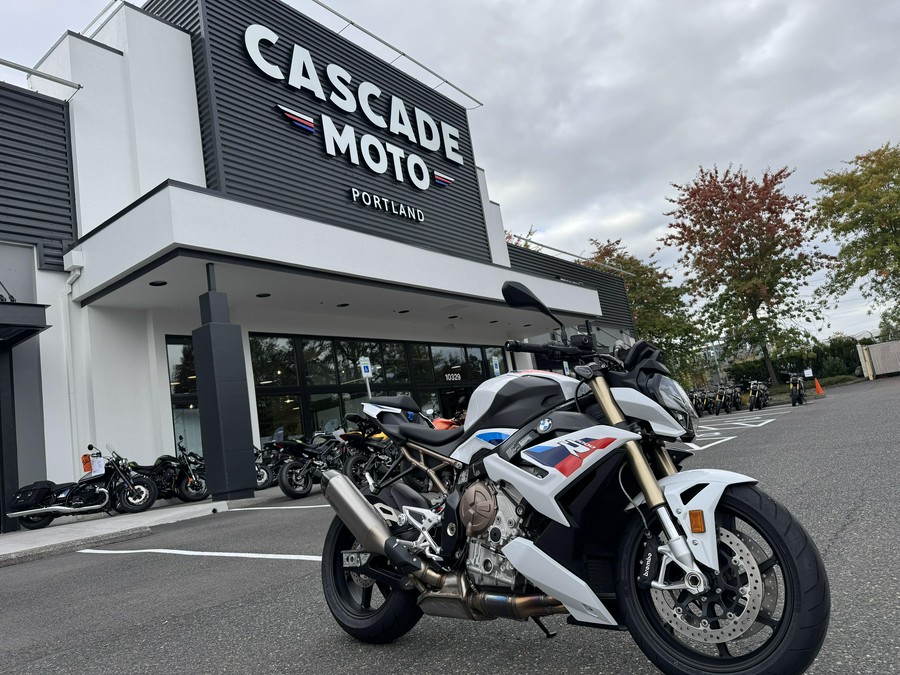 2023 BMW S 1000 R - LIGHT WHITE - SALE PENDING