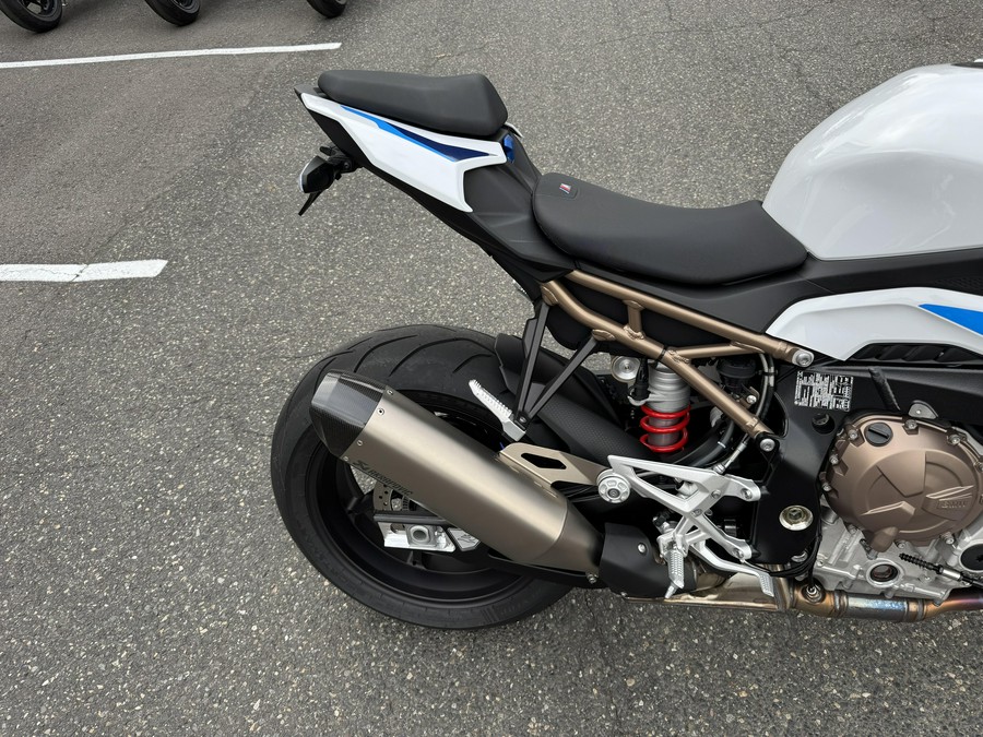 2023 BMW S 1000 R - LIGHT WHITE - SALE PENDING