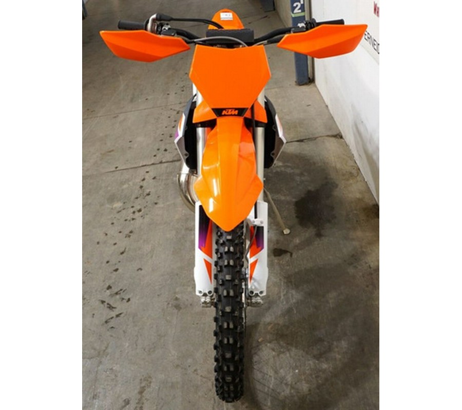 2024 KTM XC 125