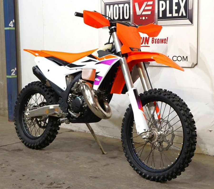 2024 KTM XC 125