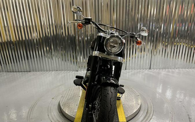 2020 Harley-Davidson Softail FLSL - Softail Slim