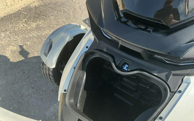 2026 Can-Am Spyder RT