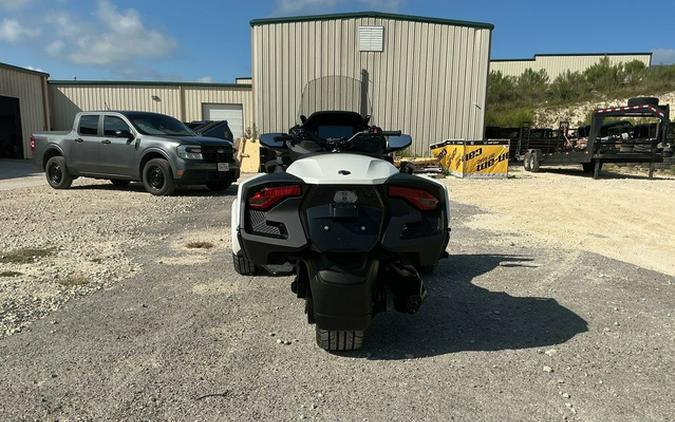 2026 Can-Am Spyder RT