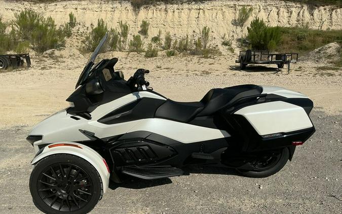 2026 Can-Am Spyder RT