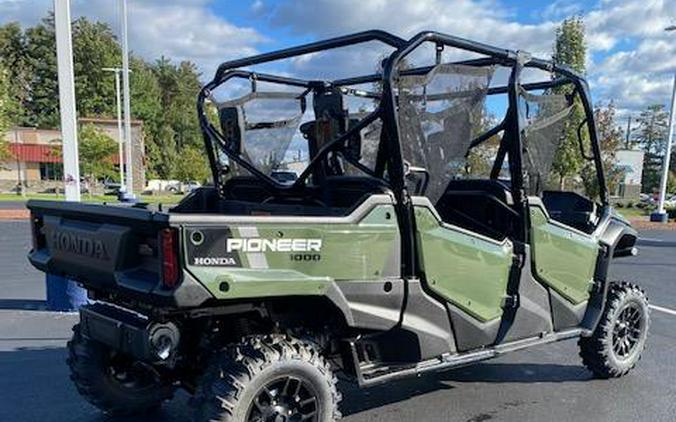 2023 Honda Pioneer 1000-6 Deluxe Crew