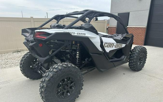 2024 Can-Am Maverick X3 DS Turbo Catalyst Gray