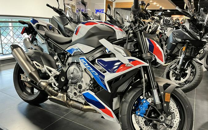 2024 BMW M 1000 R