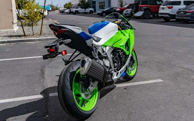 2024 Kawasaki Ninja® ZX™-6R 40th Anniversary Edition ABS