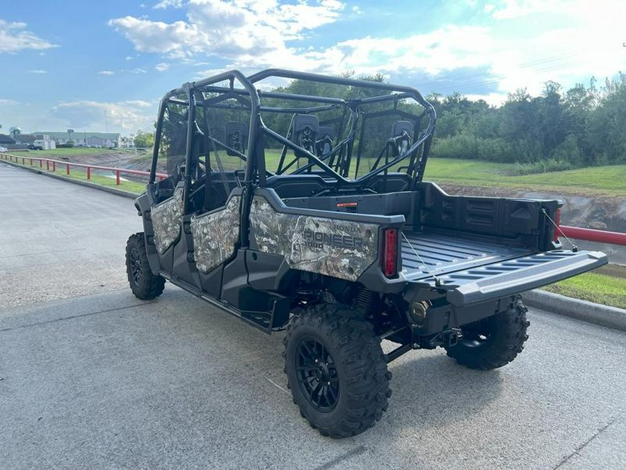2025 Honda® Pioneer 1000-6 Deluxe Crew TrueTimber Atera Camo