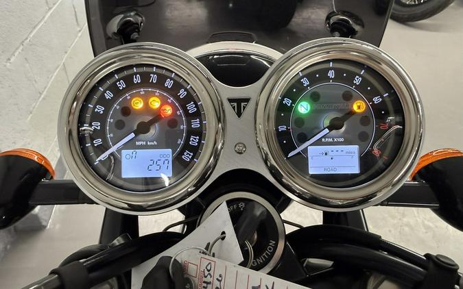 2026 Triumph Bonneville T100