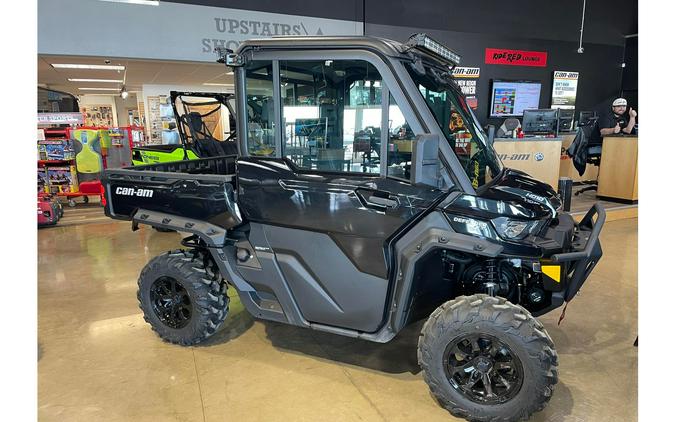 2023 Can-Am Defender XT HD10