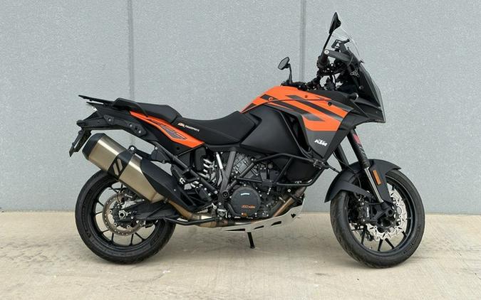 2018 KTM 1290 Super Adventure S Review