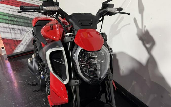 2024 Ducati Diavel V4 Red