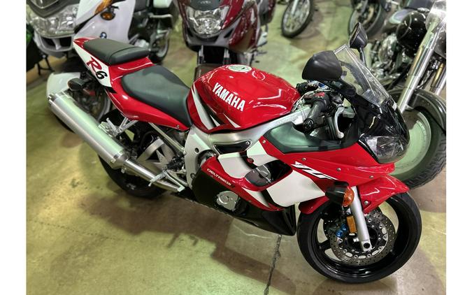 2002 Yamaha YZFR6