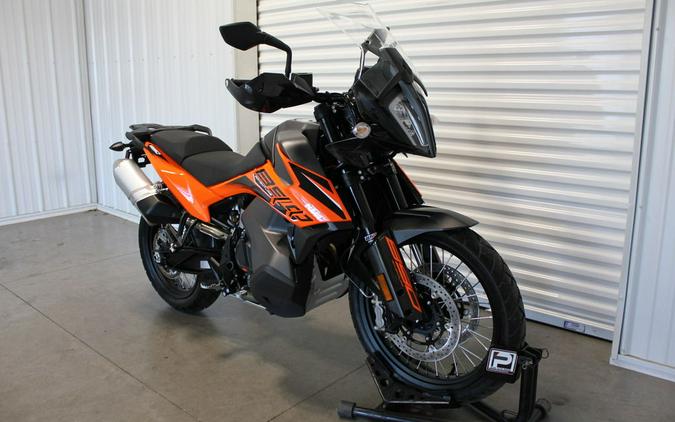 2022 KTM 890 Adventure R