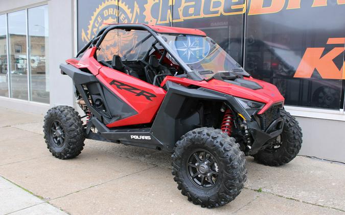 2021 Polaris Industries RZR PRO XP SPORT - PERFORMANCE RED