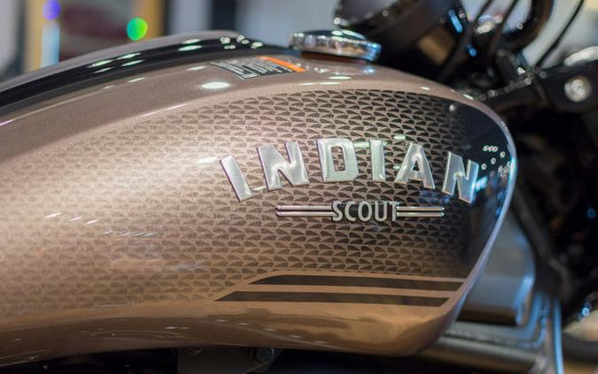 2025 Indian Scout Bobber Limited +Tech Nara Bronze Metallic