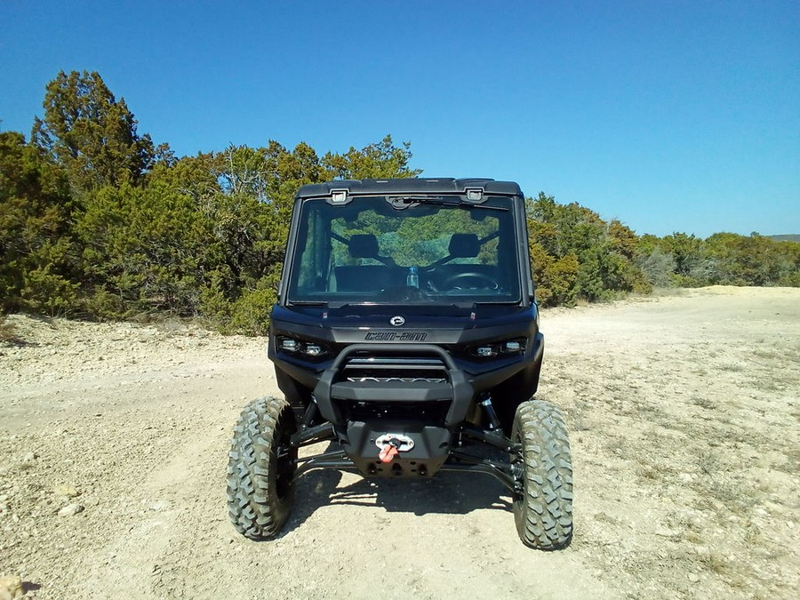 2026 Can-Am Defender XT CAB HD11
