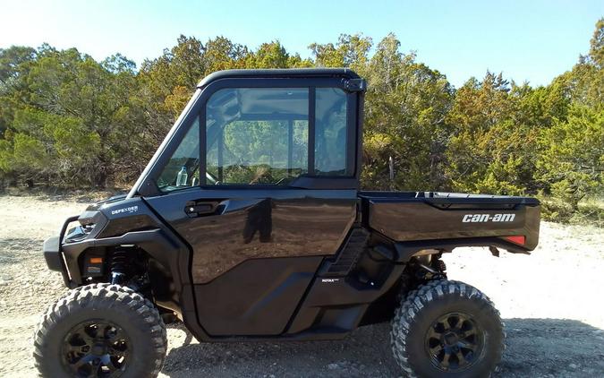 2026 Can-Am Defender XT CAB HD11