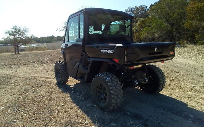 2026 Can-Am Defender XT CAB HD11