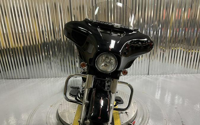 2017 Harley-Davidson Street Glide FLHX