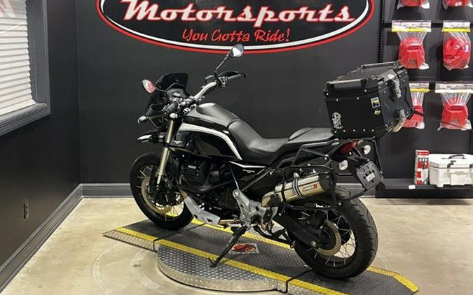 2023 Moto Guzzi V85 TT Guardia dOnore