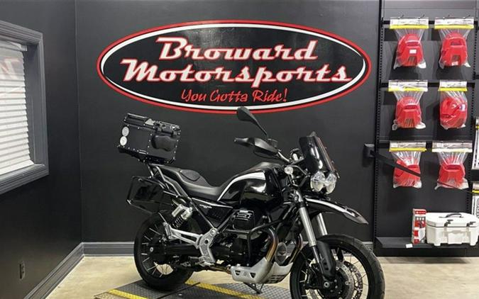2023 Moto Guzzi V85 TT Guardia dOnore